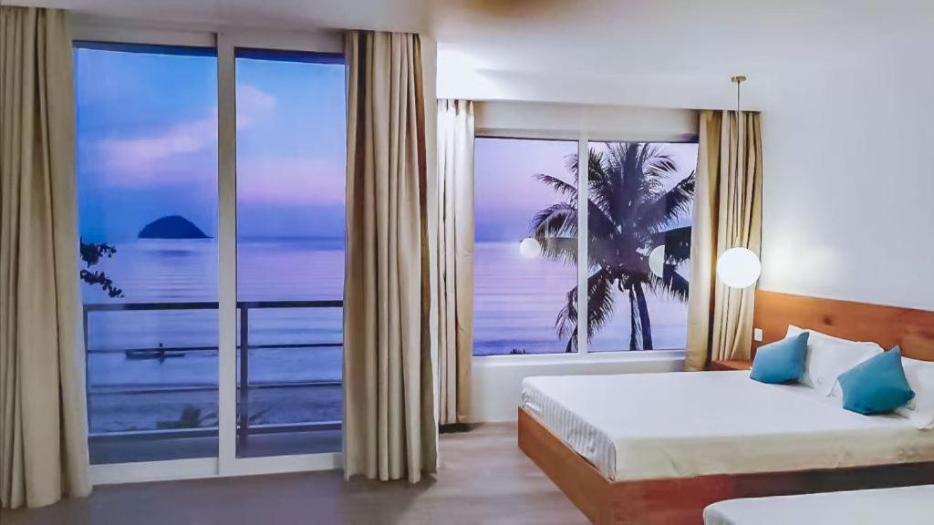 Romblon Beach And Dive Resort Ngoại thất bức ảnh