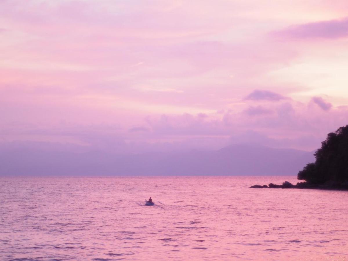 Romblon Beach And Dive Resort Ngoại thất bức ảnh